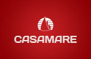 logo pyramidal - blanc_fond rouge CASAMARE - sailboat emblem logo on red background, boat and yacht equipment brand